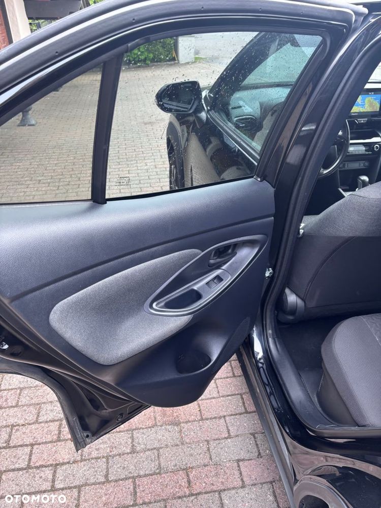 Toyota Yaris Cross Hybrid 1.5 Comfort - 26