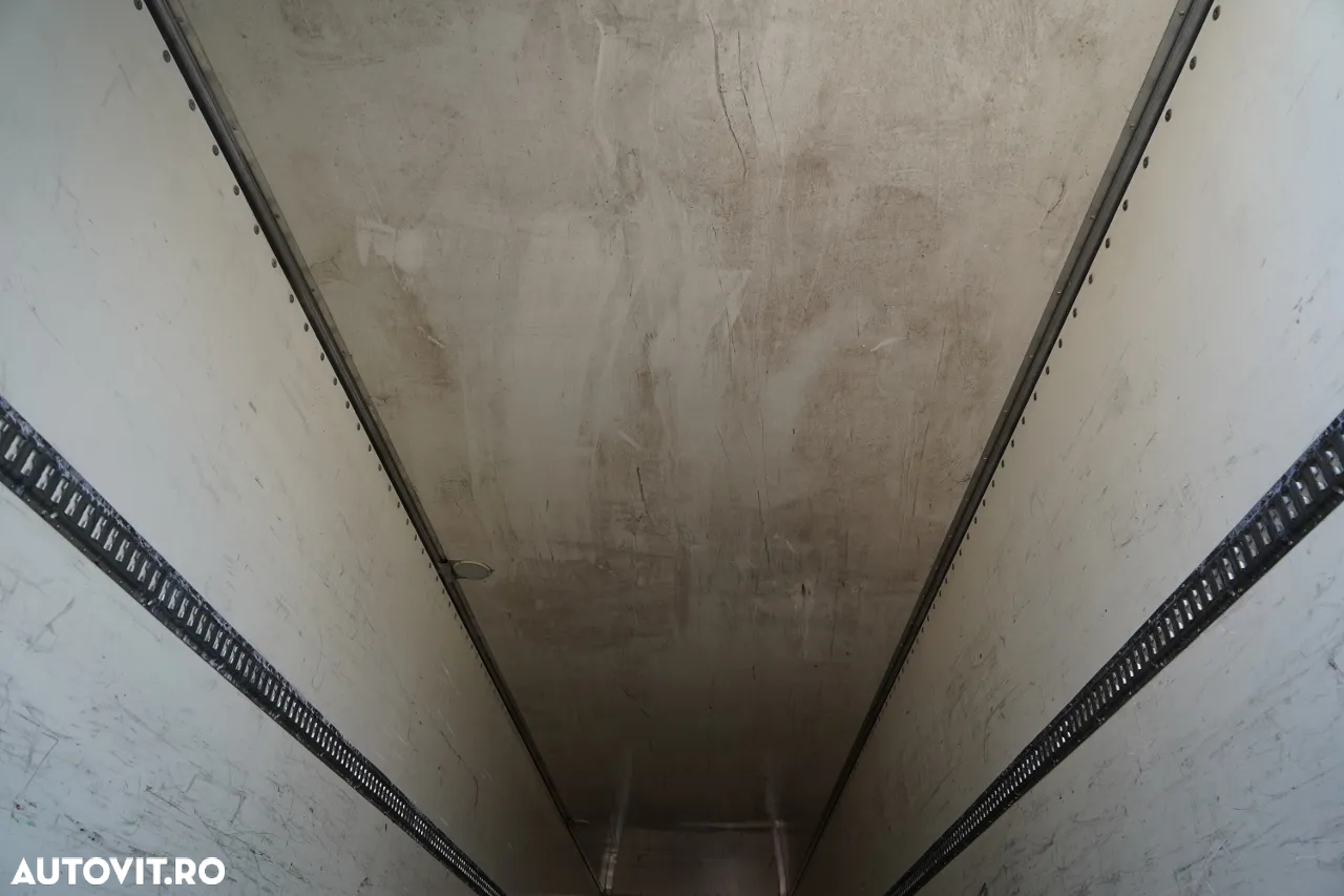 Fruehauf IZOTERMĂ / CONTAINER / KOFFER / PODEA FOARTE REZISTENTĂ: SLĂBĂ DE BALUSTRATĂ - 16