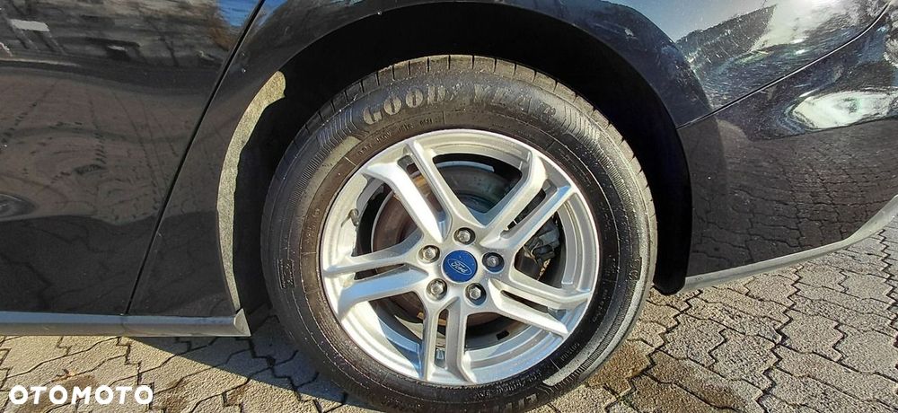 Ford Focus 1.5 EcoBlue SCR Connected - 29