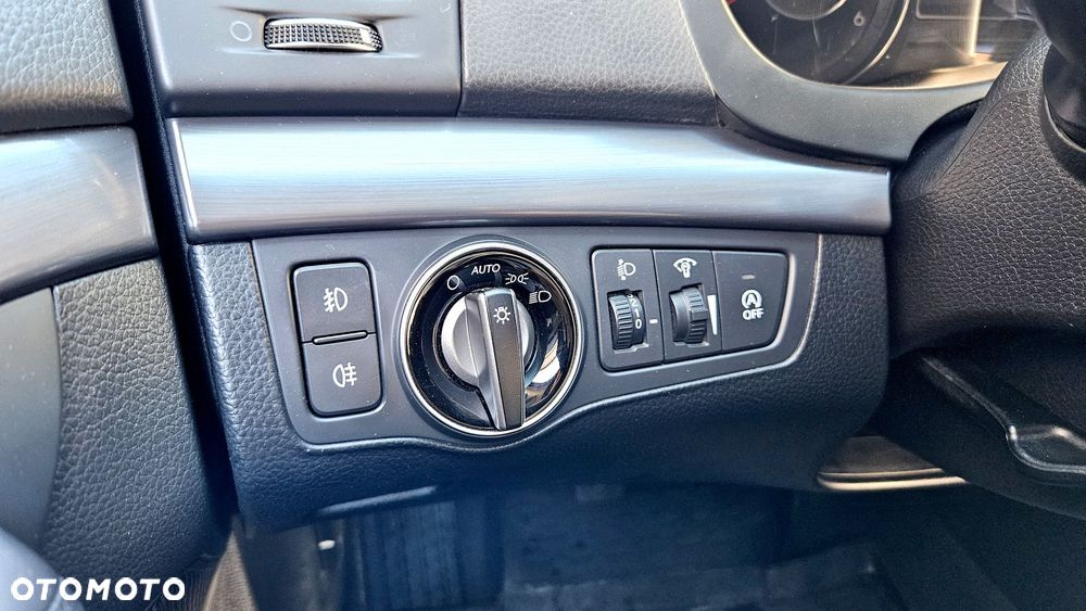Hyundai i40 Kombi blue 1.7 CRDi Premium - 21