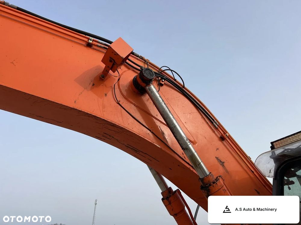 Hitachi ZX250LC-3 - 6