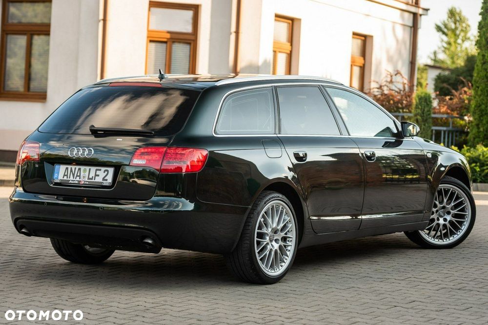 Audi A6 Avant - 16