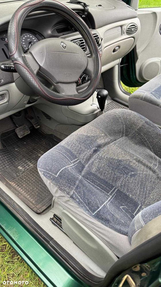 Renault Scenic - 7