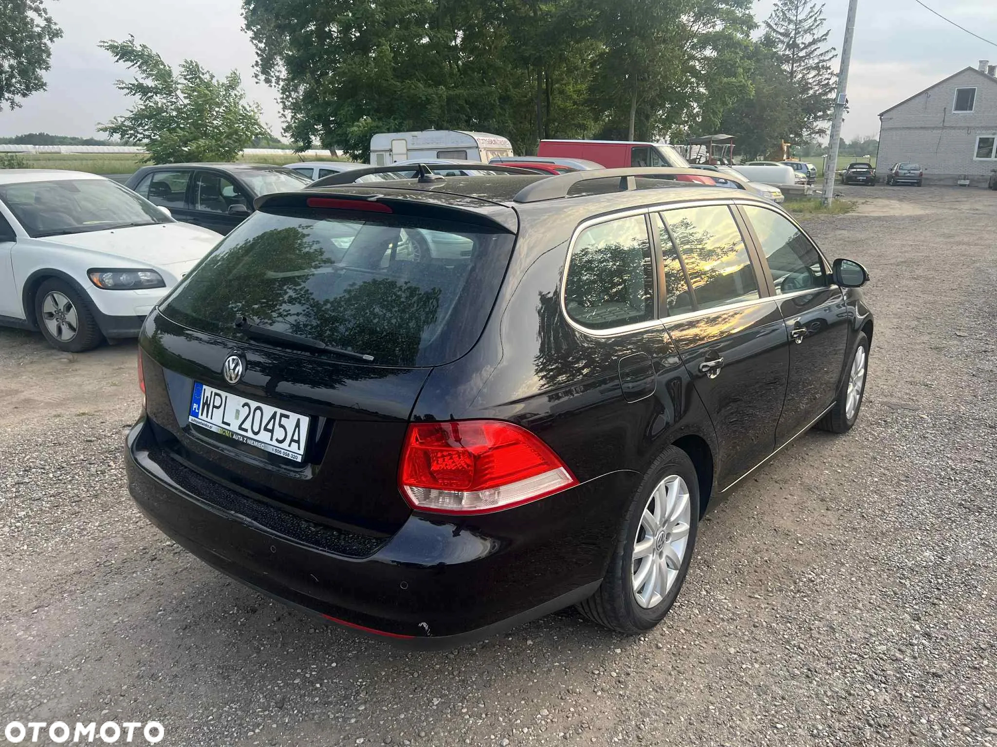 Volkswagen Golf - 6