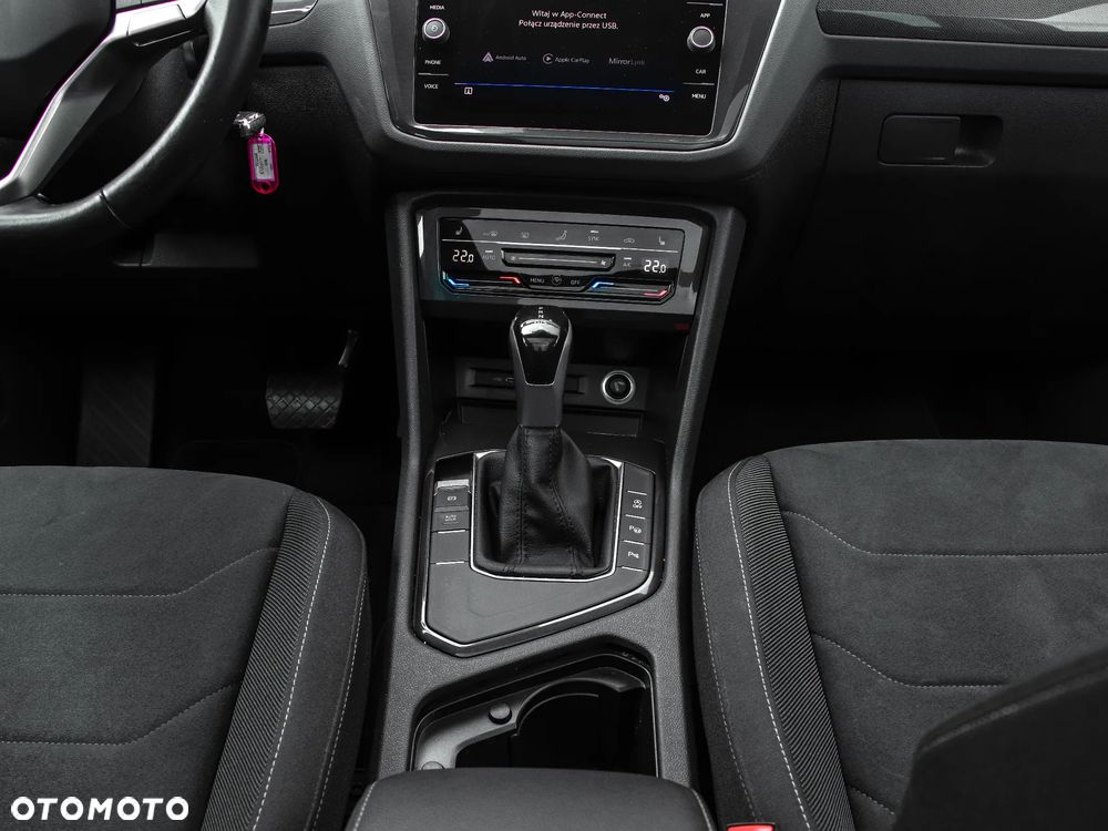 Volkswagen Tiguan - 20
