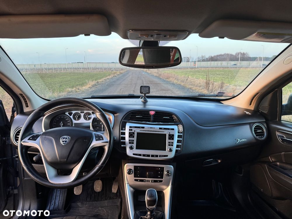 Lancia Delta 2.0 MultiJet 16v Platinum - 10