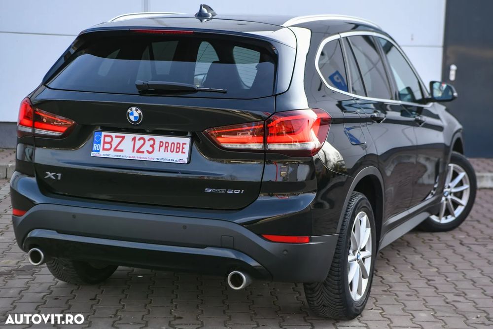 BMW X1 sDrive20i Aut. Advantage - 31