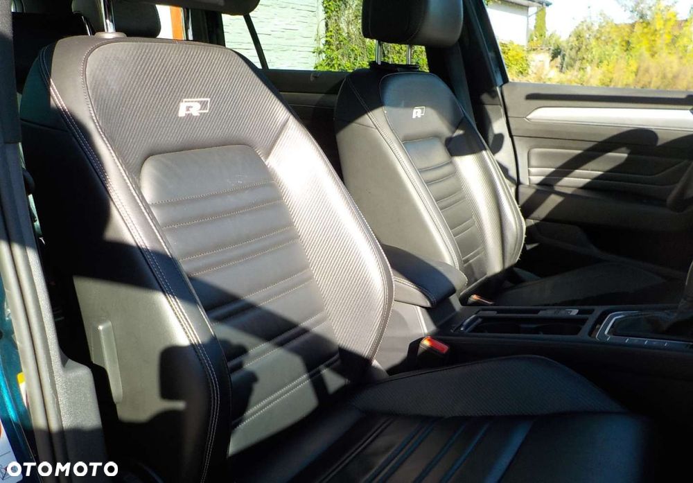 Volkswagen Passat - 18