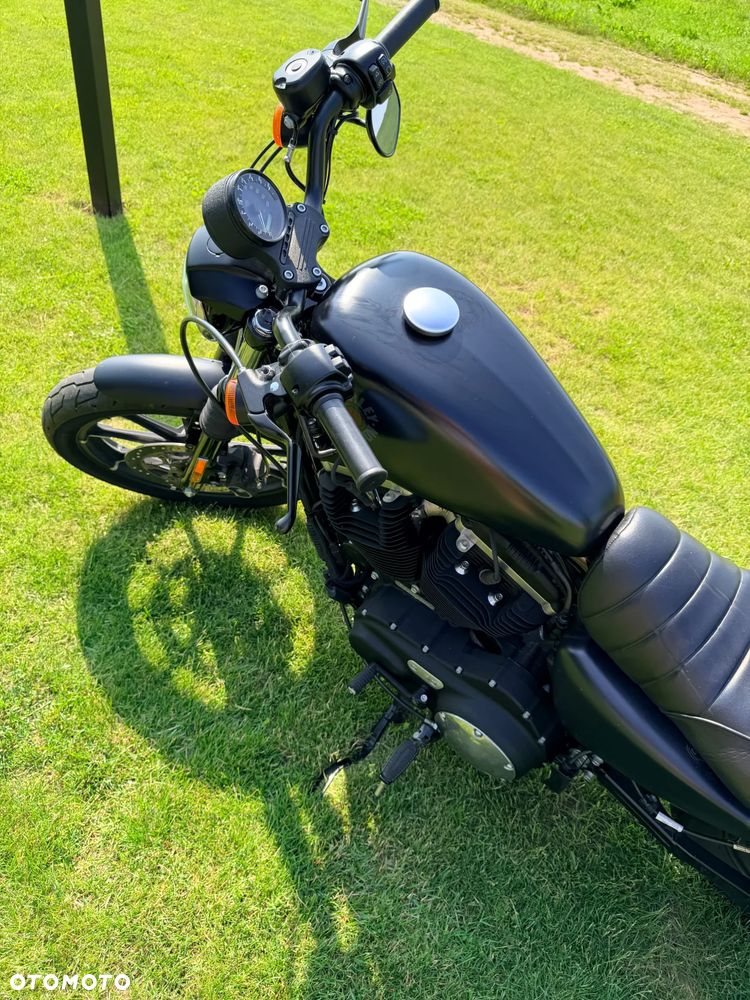 Harley-Davidson Sportster Iron 883 - 8