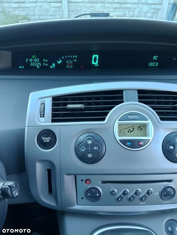 Renault Scenic 1.6 16V Conquest - 8