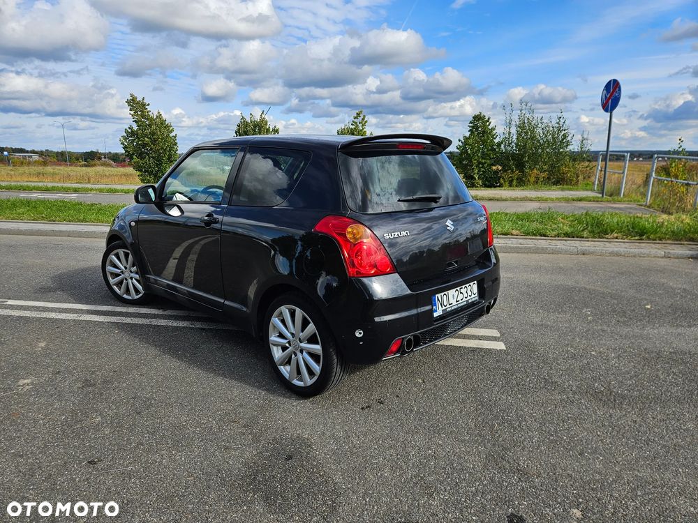 Suzuki Swift - 3