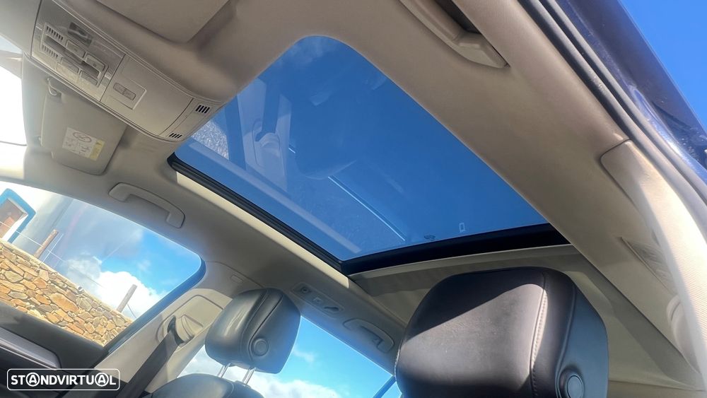 VW Passat Alltrack 2.0 TDi DSG 4Motion - 27