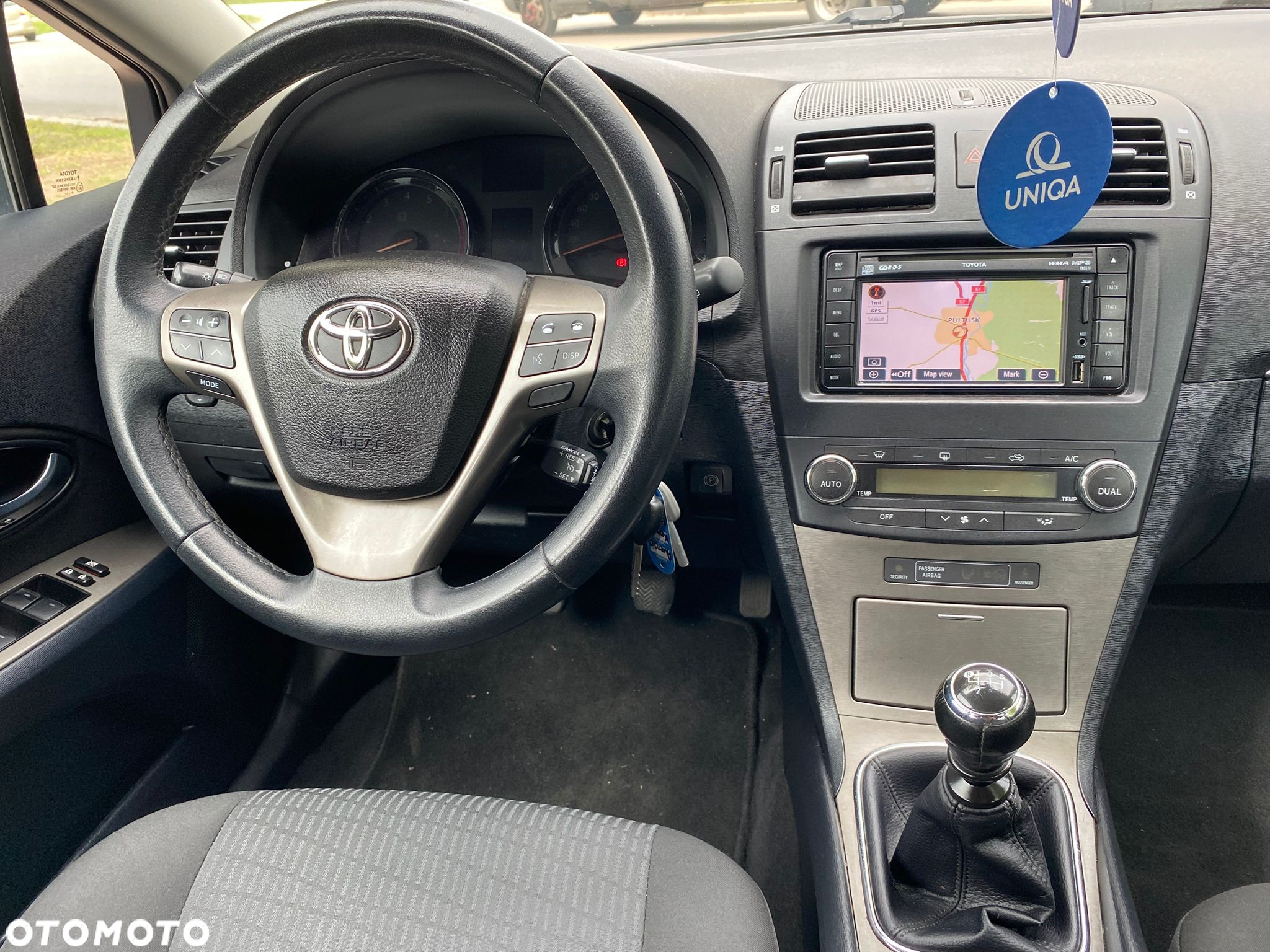 Toyota Avensis 1.8 Business Edition - 24