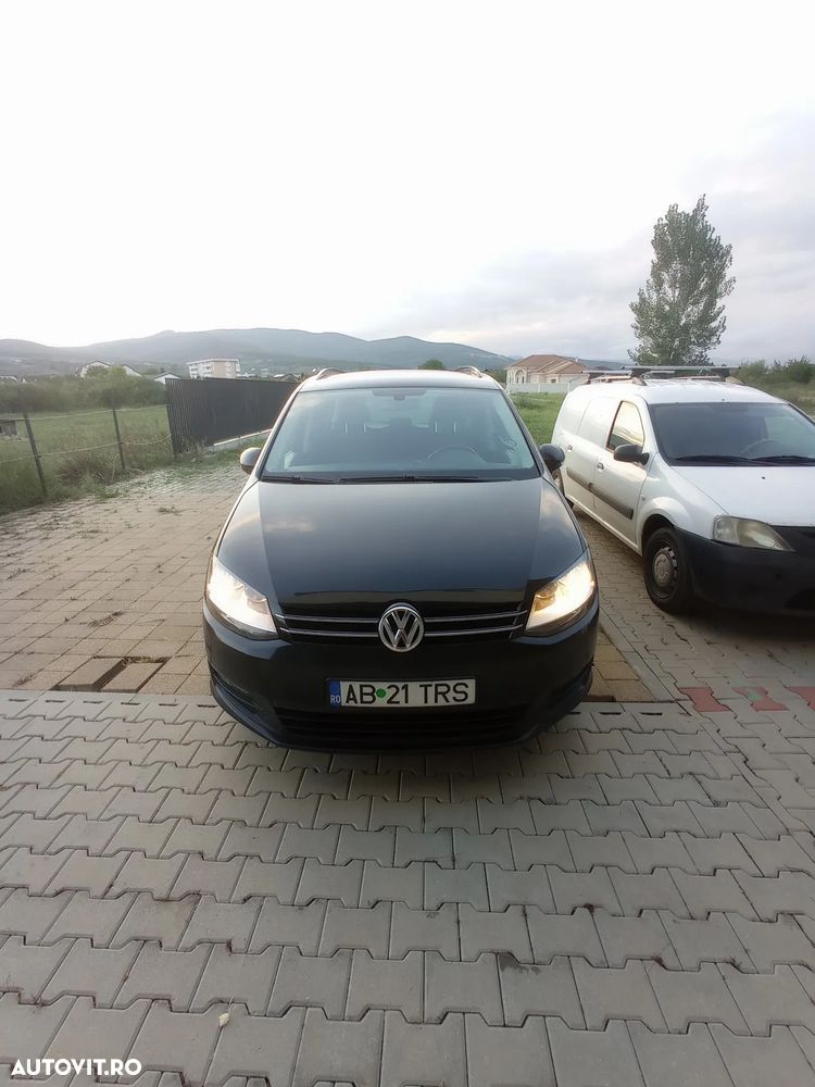 Volkswagen Sharan 2.0 TDI 4MOTION BlueMotion Technology Comfortline - 4