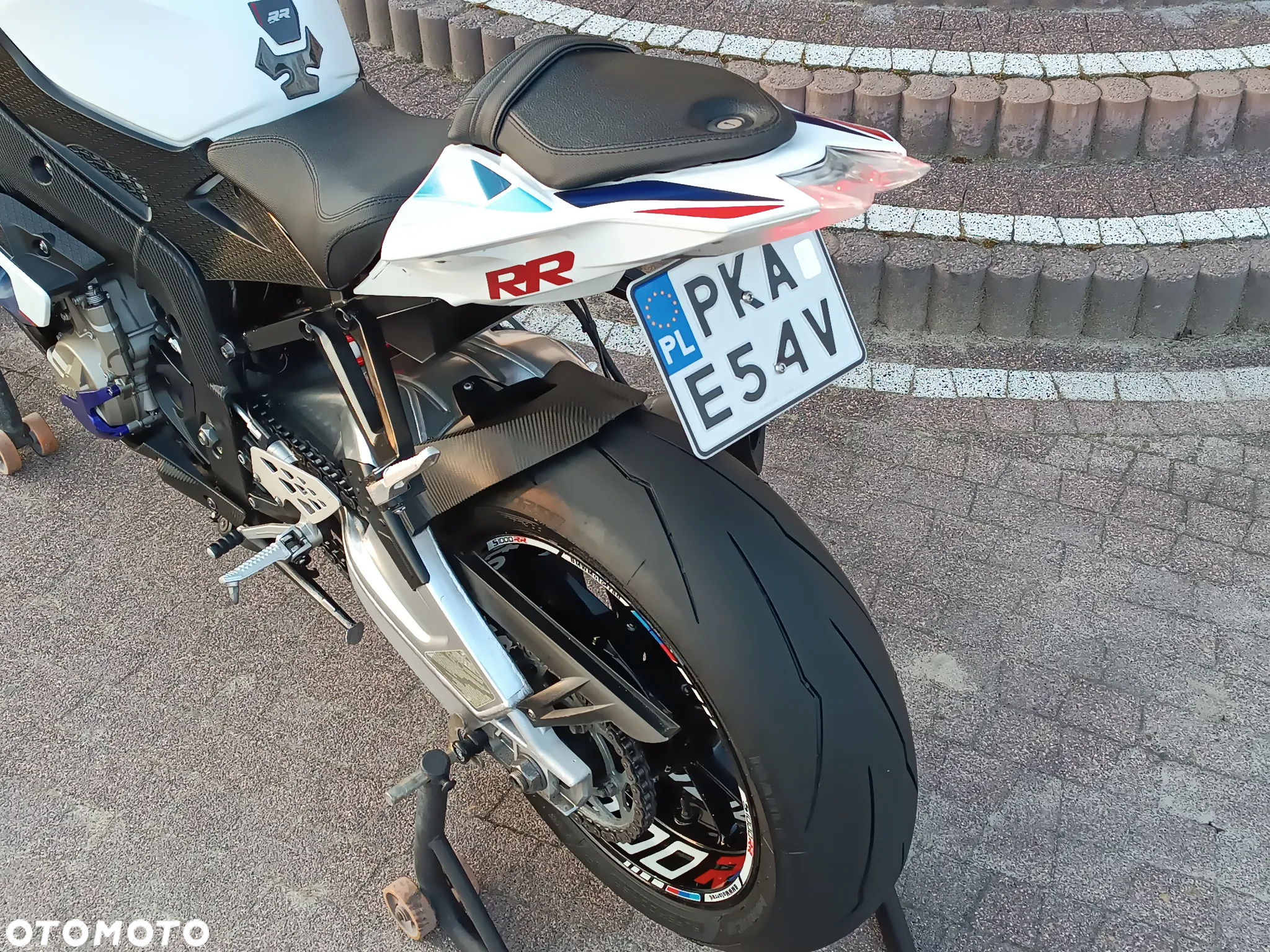 BMW S - 16
