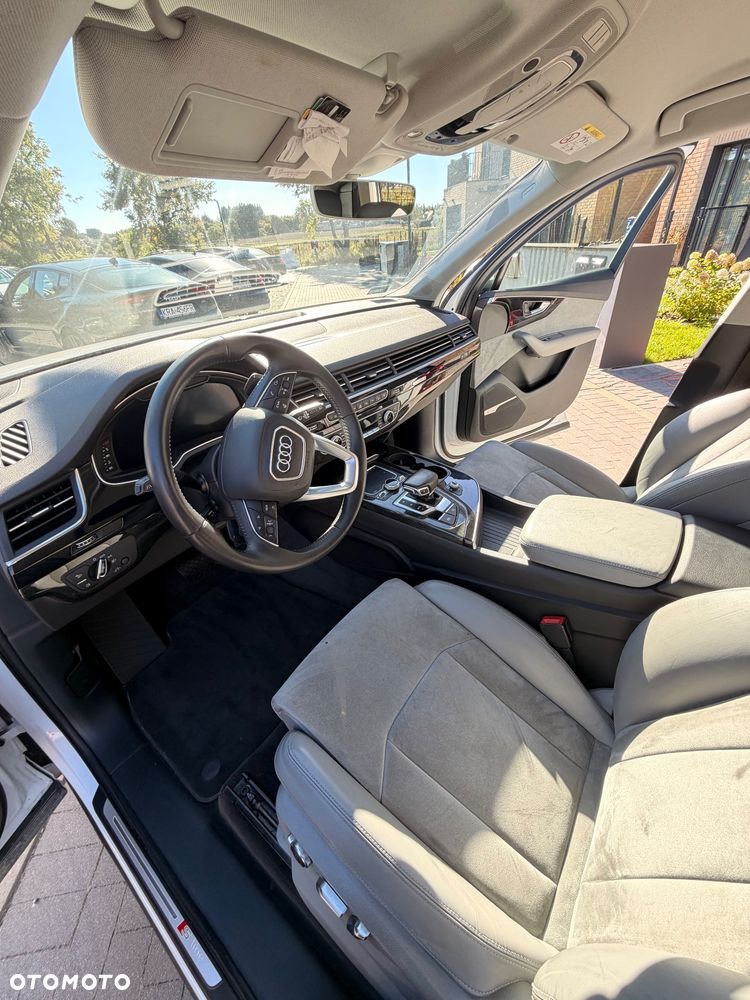 Audi Q7 3.0 TDI ultra Quattro Tiptr - 13