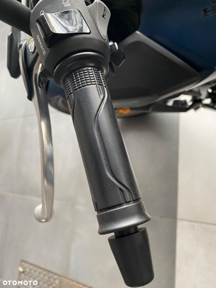 Honda CBR - 26