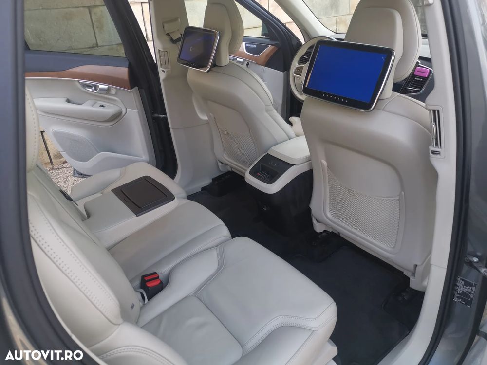 Volvo XC 90 D5 AWD Geartronic Inscription - 11