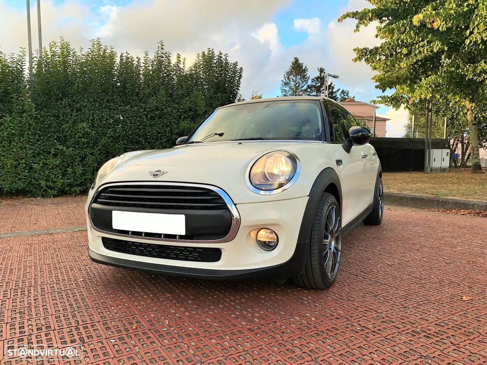 MINI 5 Portas One D - 10