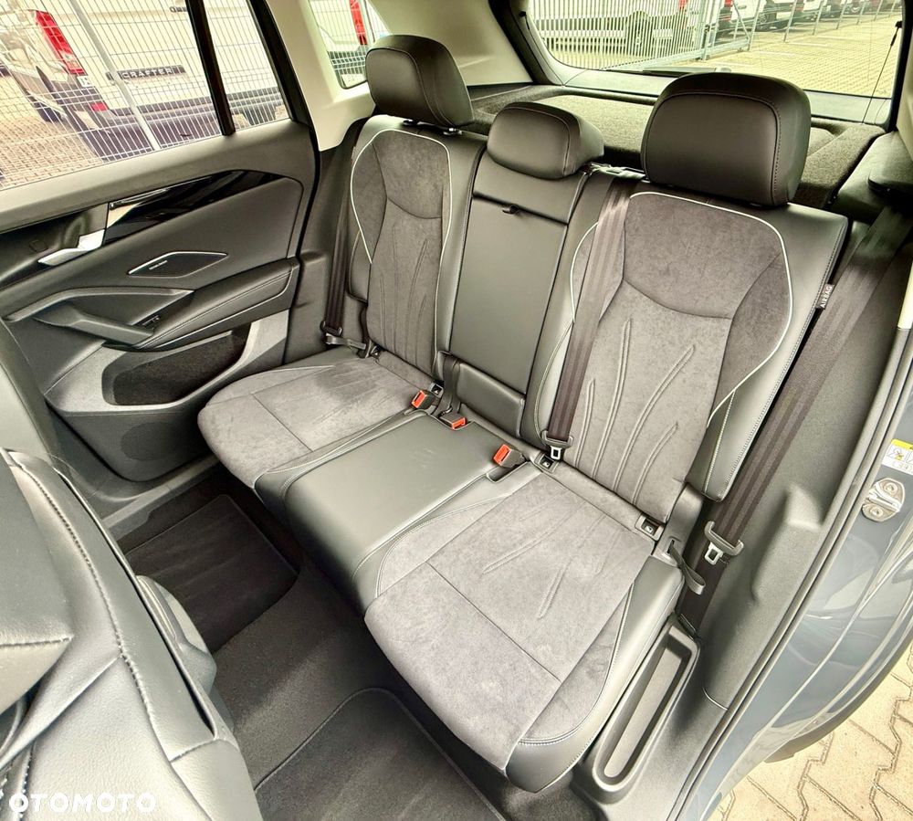 Volkswagen Tiguan - 16
