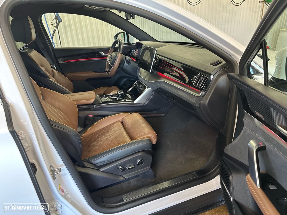 BYD Tang 86.4 kWh AWD Flagship - 6