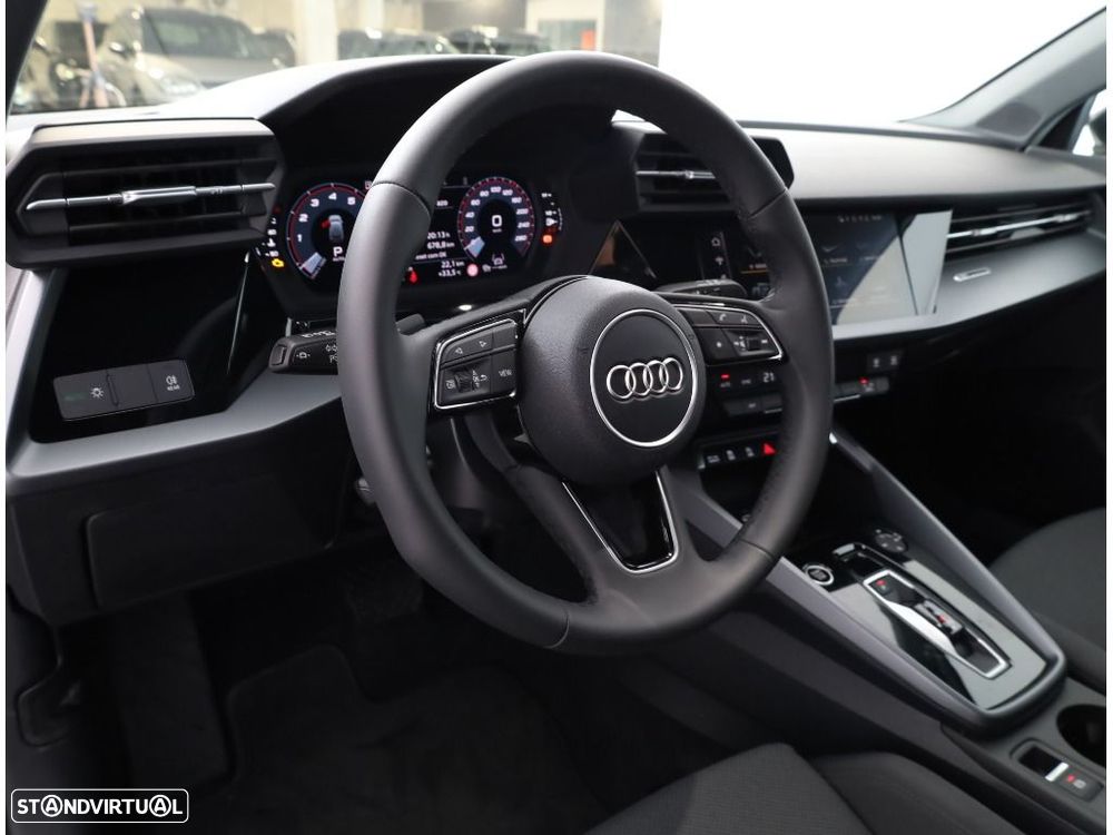Audi A3 Sportback 30 TFSI Advanced S tronic - 8