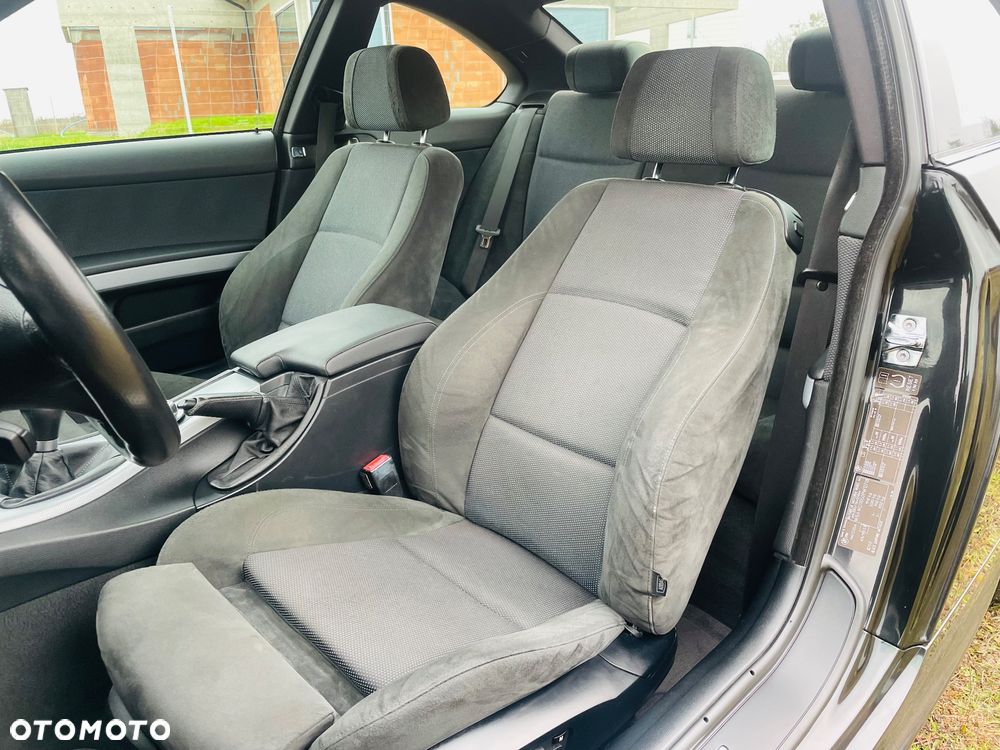 BMW Seria 3 320d DPF - 18