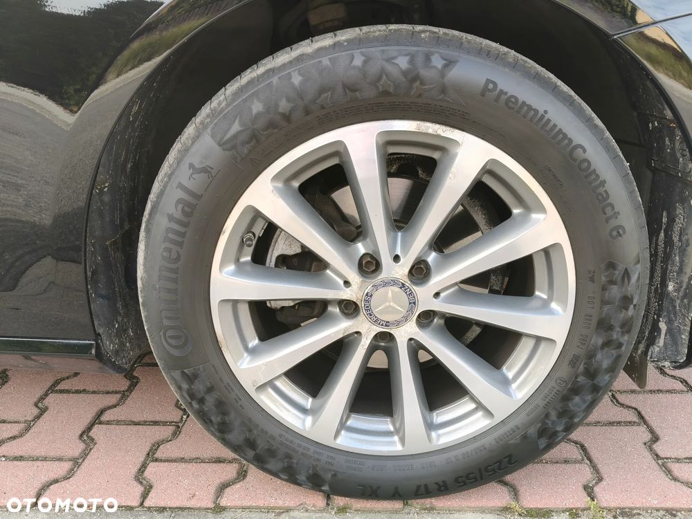 Mercedes-Benz Klasa E 200 d 9G-TRONIC - 14