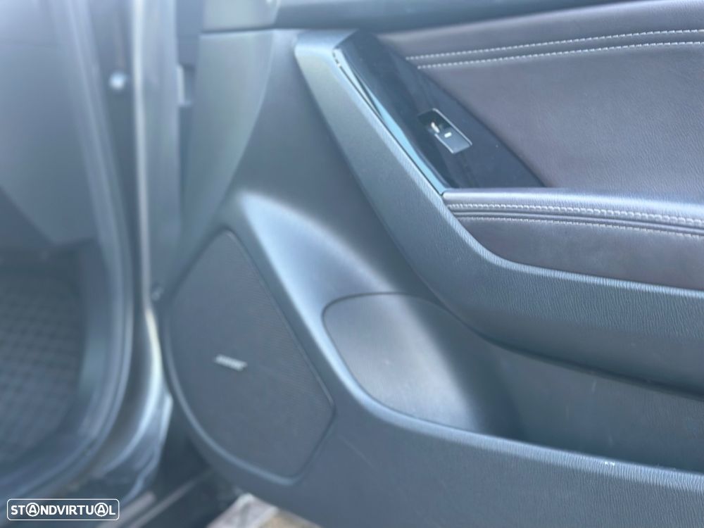 Mazda 3 Hatchback 1.5 Sky-D Excellence Pack Leather - 36