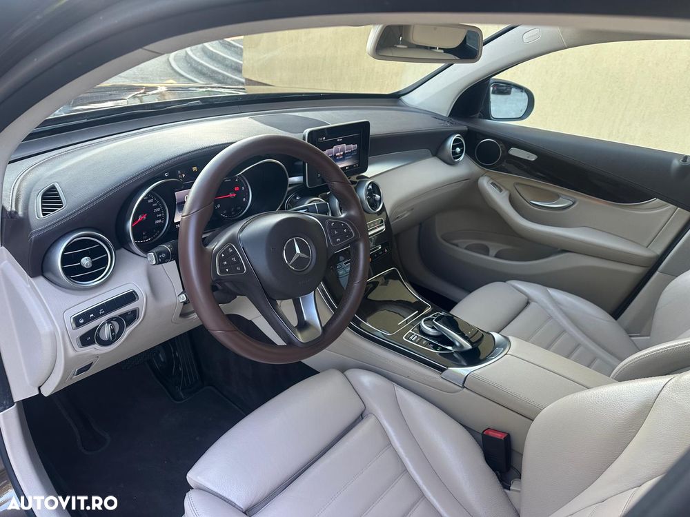 Mercedes-Benz GLC Coupe 250 d 4Matic 9G-TRONIC - 8