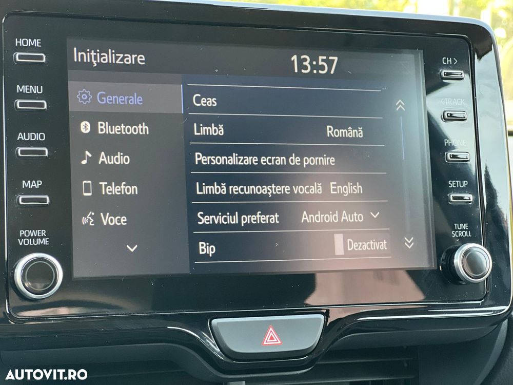 Toyota Yaris 1.5 CVT Dynamic - 21