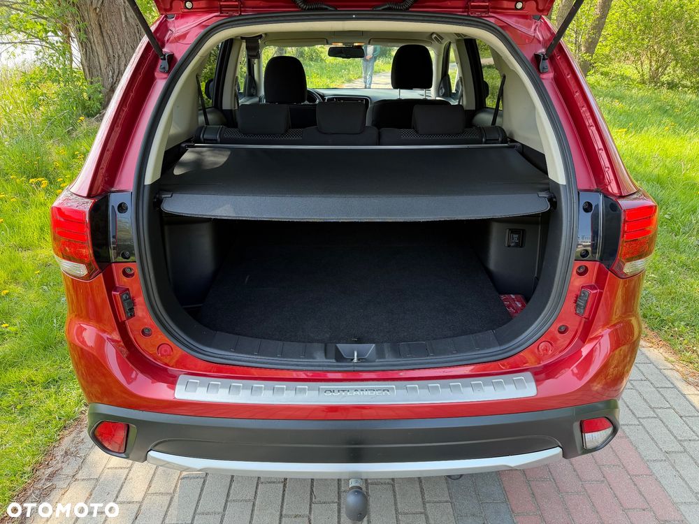 Mitsubishi Outlander 2.0 2WD CVT Diamant Edition - 9