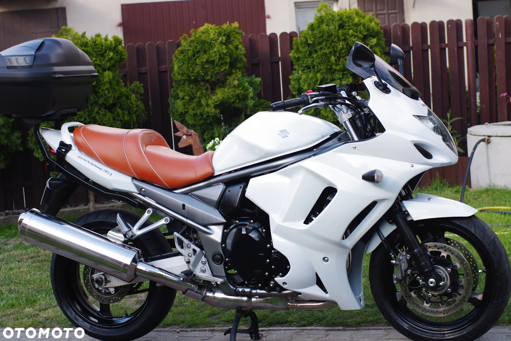 Suzuki GSX - 2
