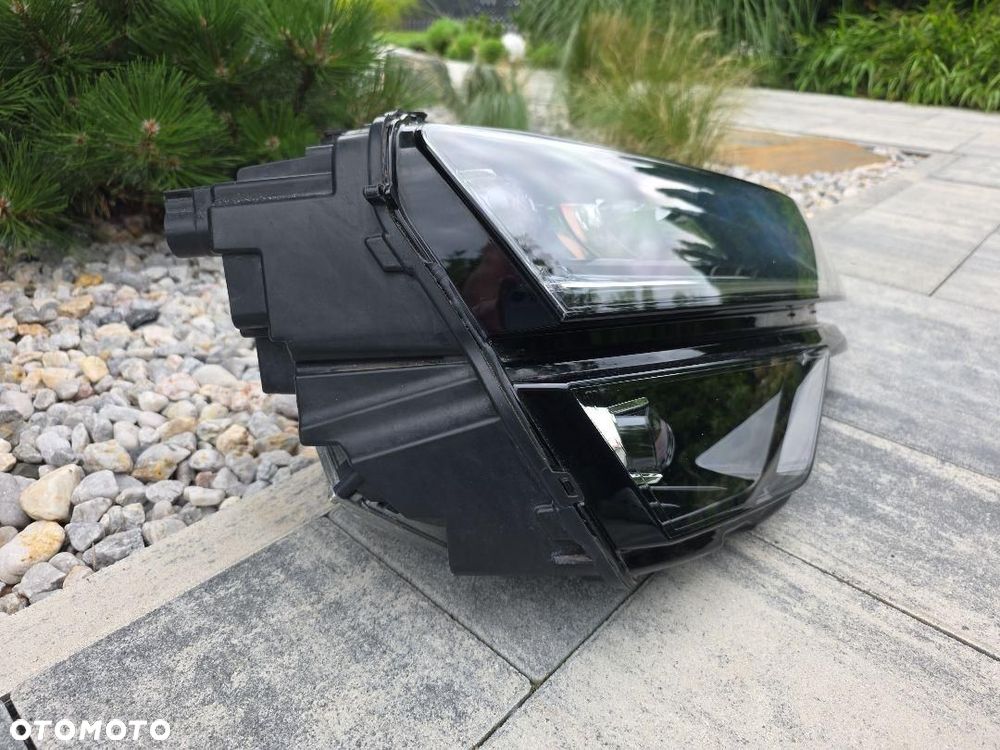 SKODA KAROQ 57B Lampa prawa przód Kompletna Full Led Dynamic 57B941016D - 4