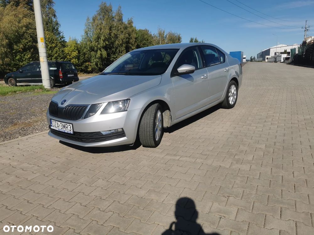 Skoda Octavia 1.5 TSI ACT Active - 2