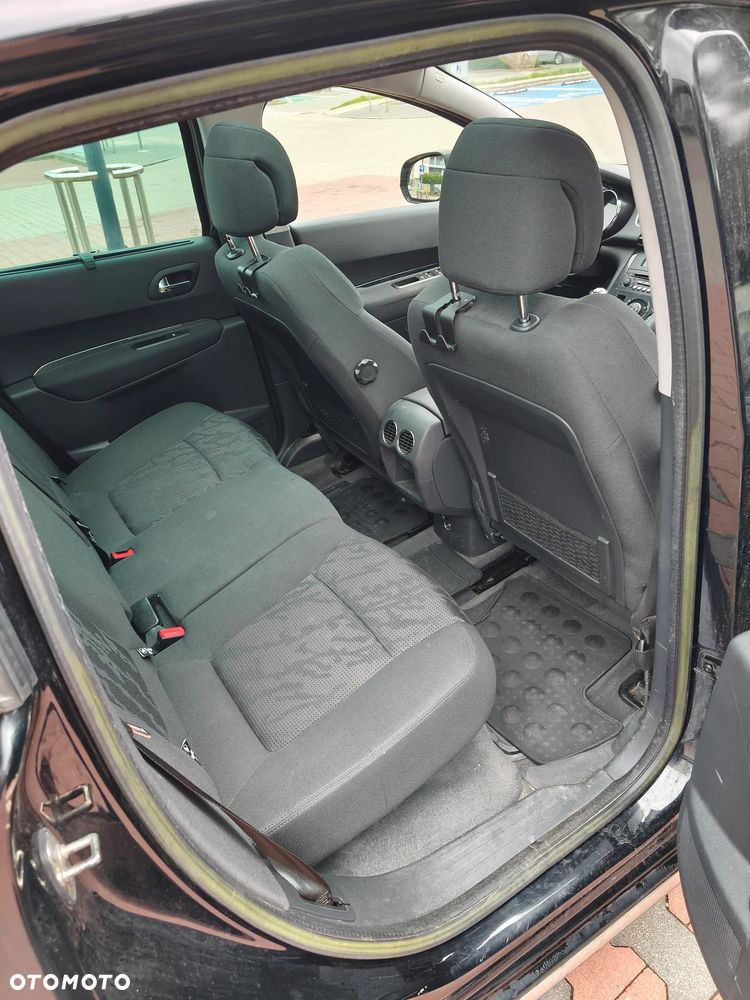 Peugeot 3008 1.6 THP Active - 3