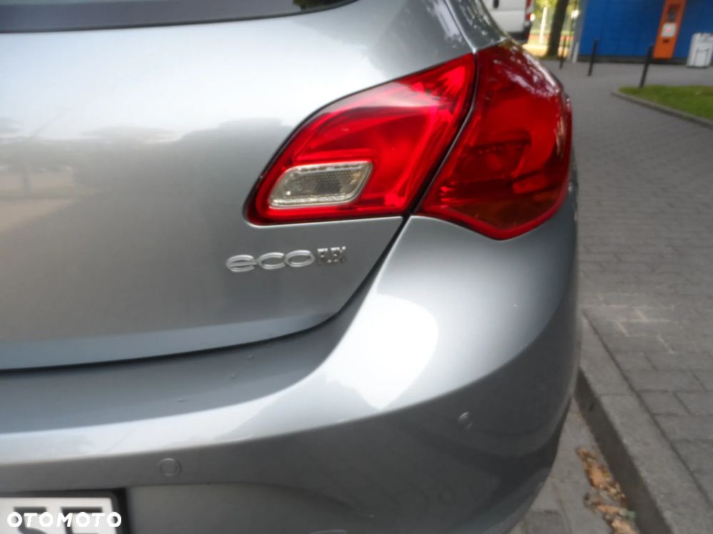 Opel Astra 1.4 T Active - 10