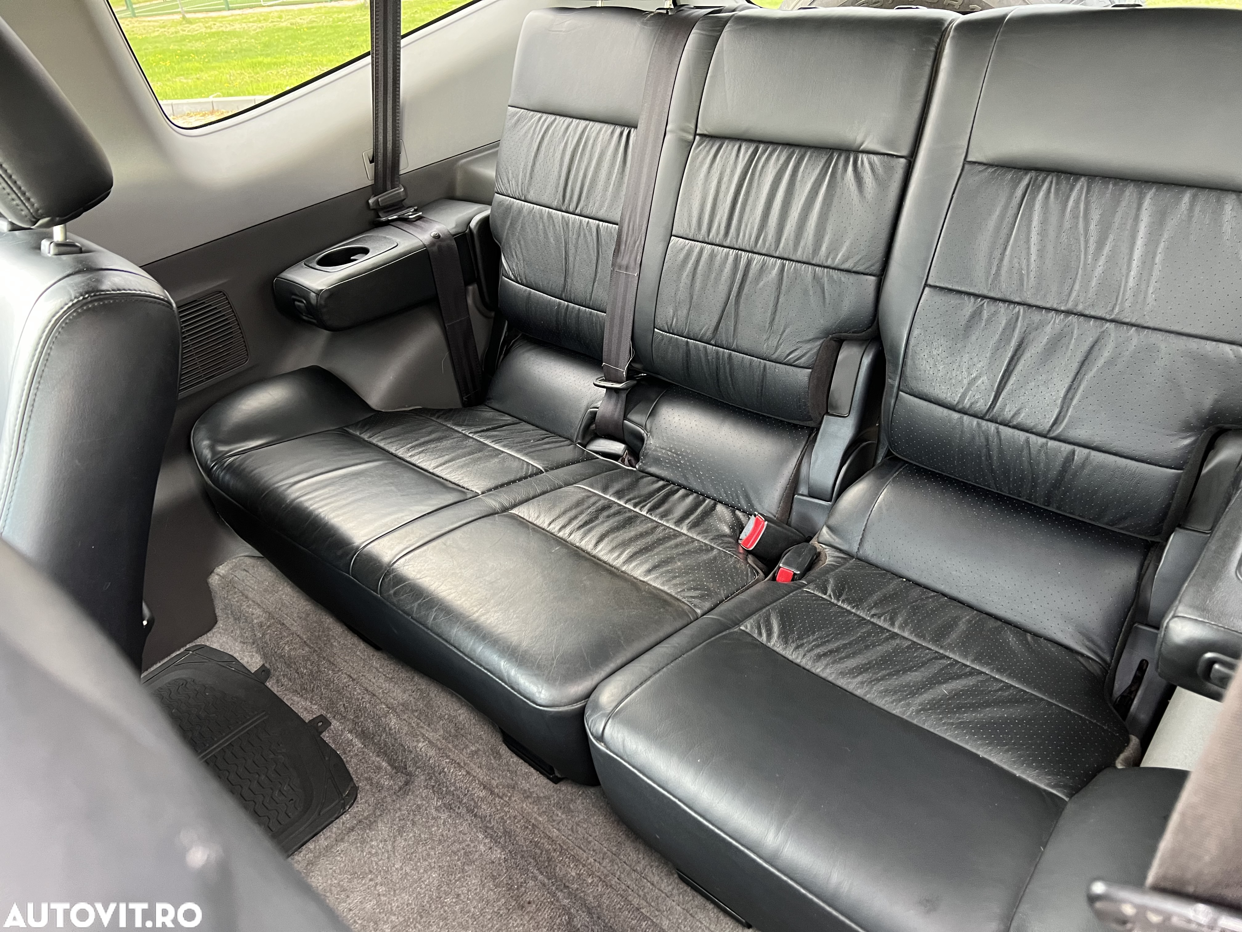 Mitsubishi Pajero - 6