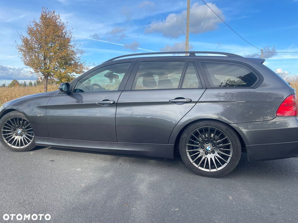 BMW Seria 3 320d - 16