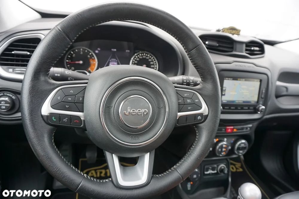 Jeep Renegade - 26