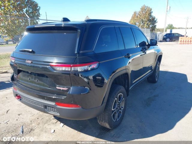 Jeep Grand Cherokee - 5