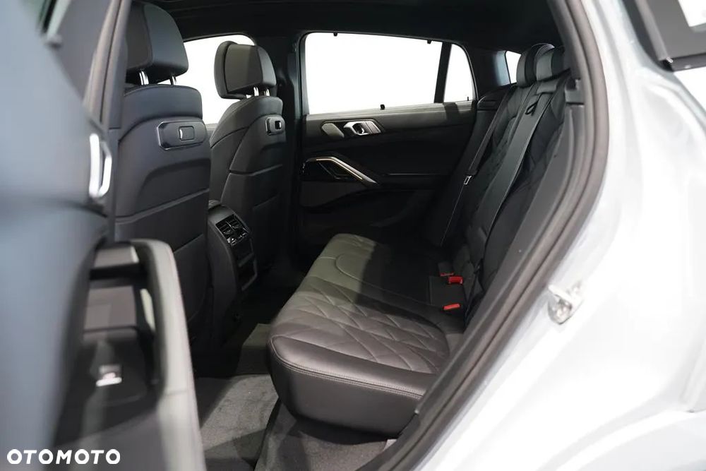 BMW X6 - 8