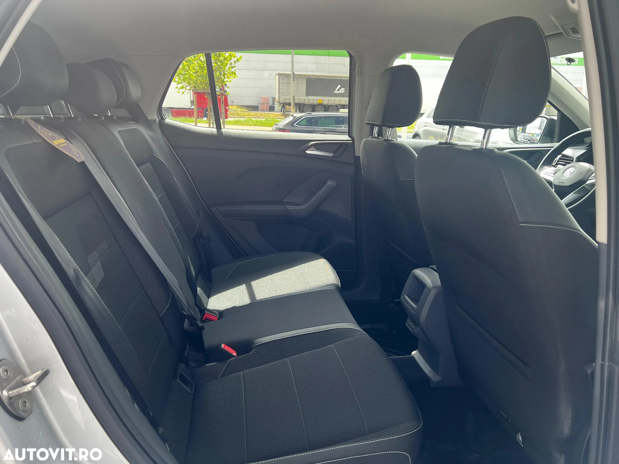 Volkswagen T-Cross 1.0 TSI DSG Style - 9