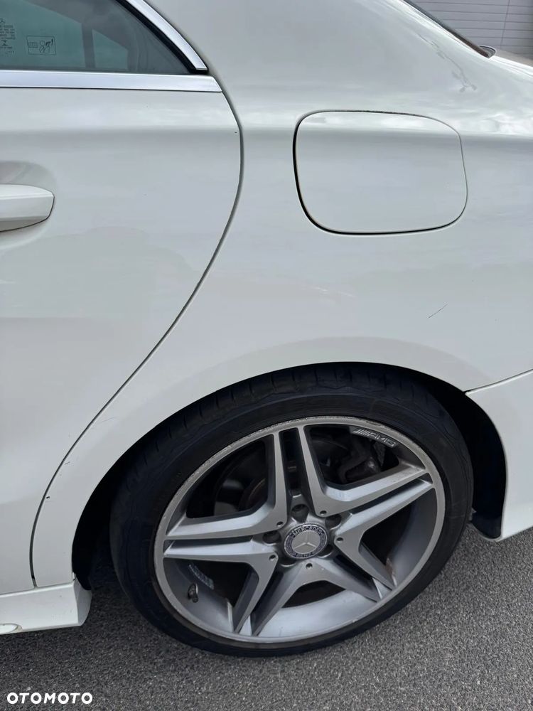 Mercedes-Benz CLA - 34