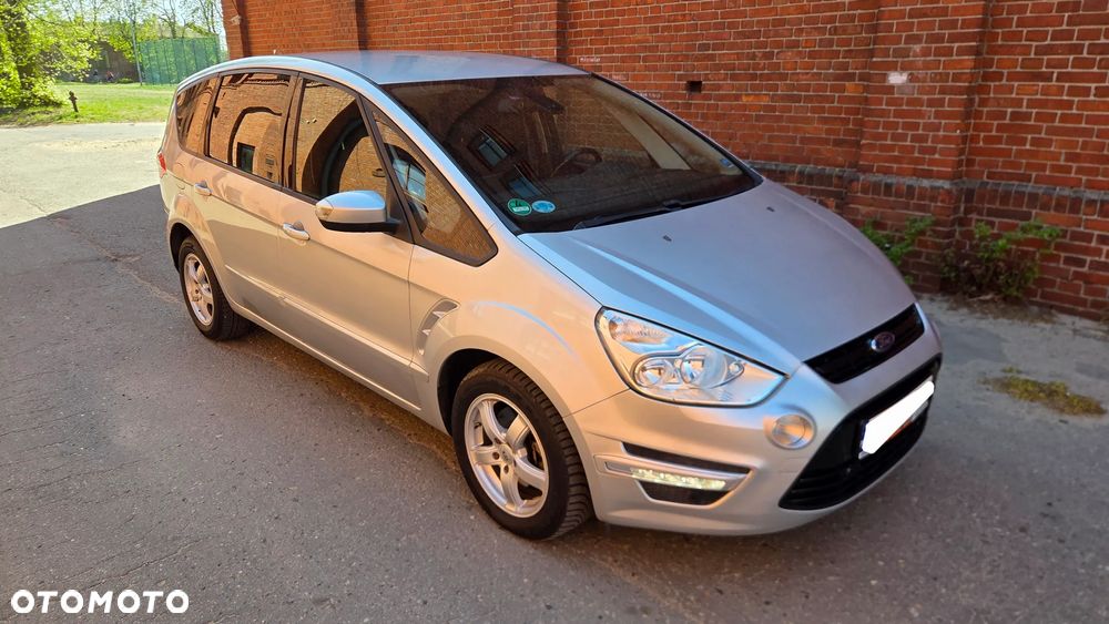 Ford S-Max 2.0 TDCi DPF Titanium - 15