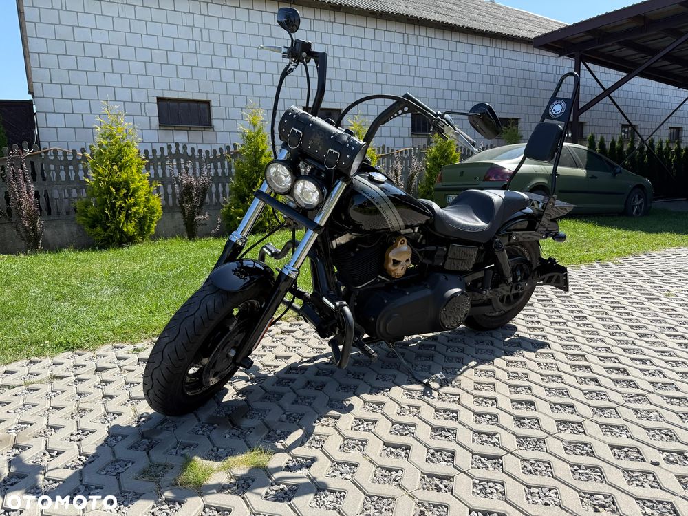 Harley-Davidson Dyna Fat Bob - 1