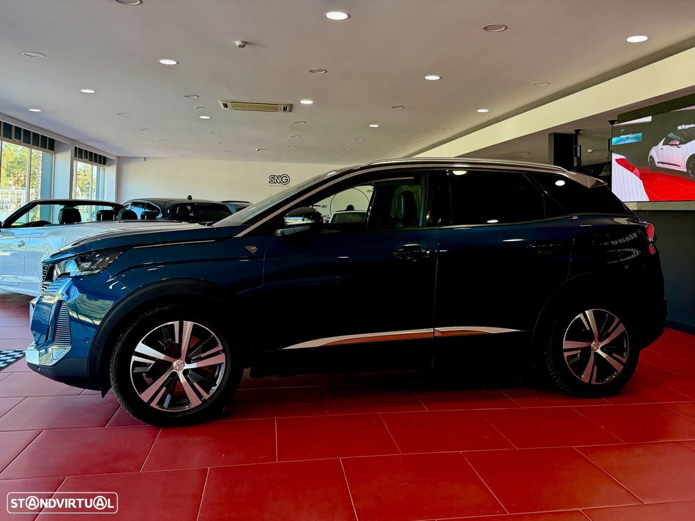 Peugeot 3008 225 e-EAT8 Roadtrip - 3