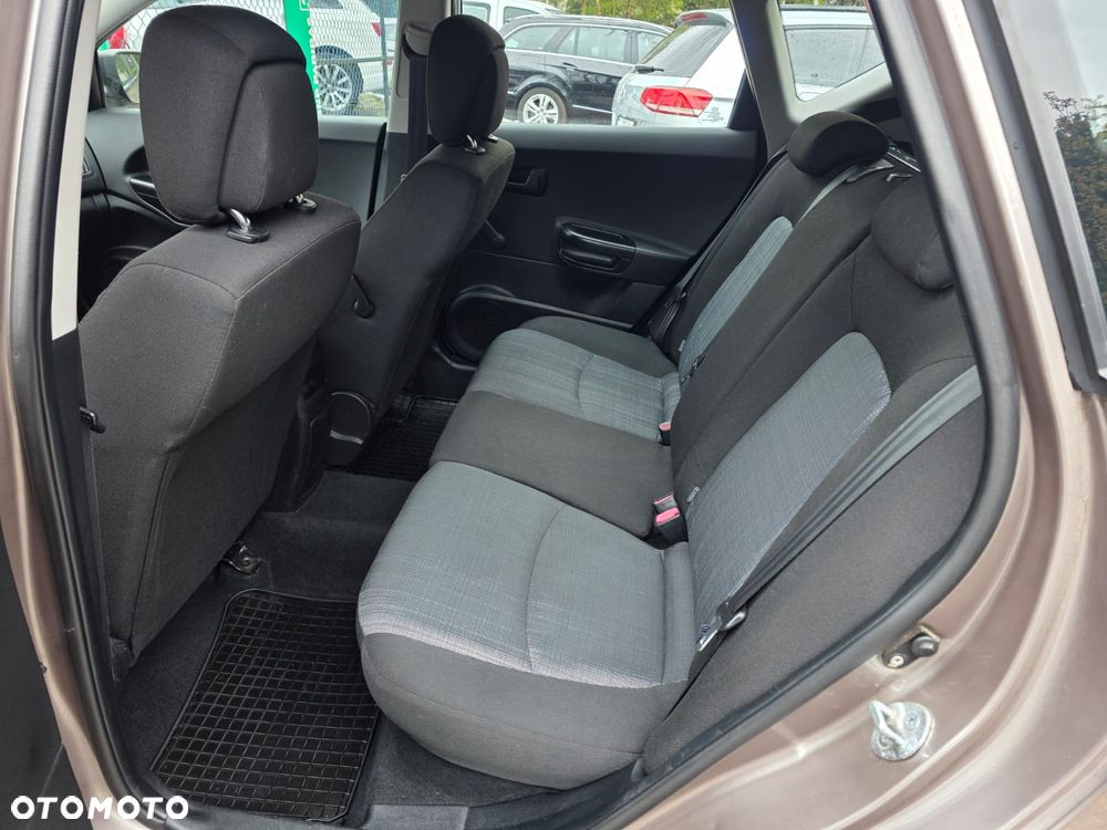 Kia Ceed 1.6 Comfort - 20