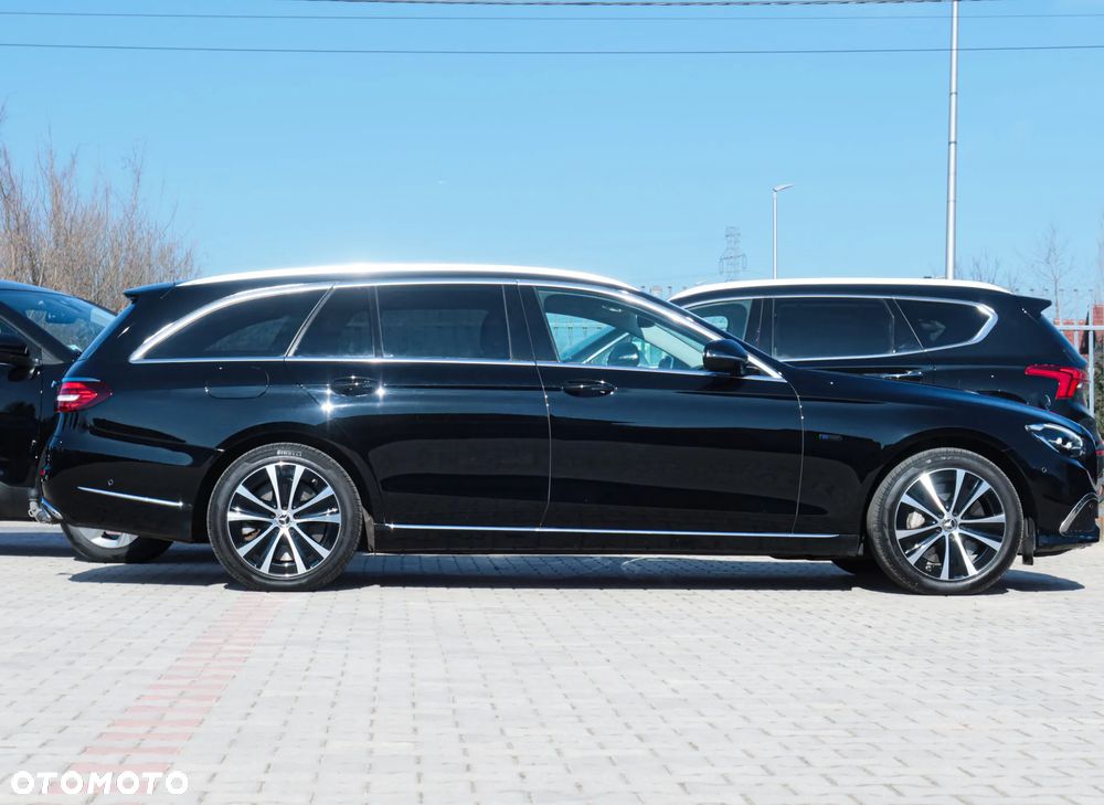 Mercedes-Benz Klasa E 300 de 9G-TRONIC Exclusive - 5