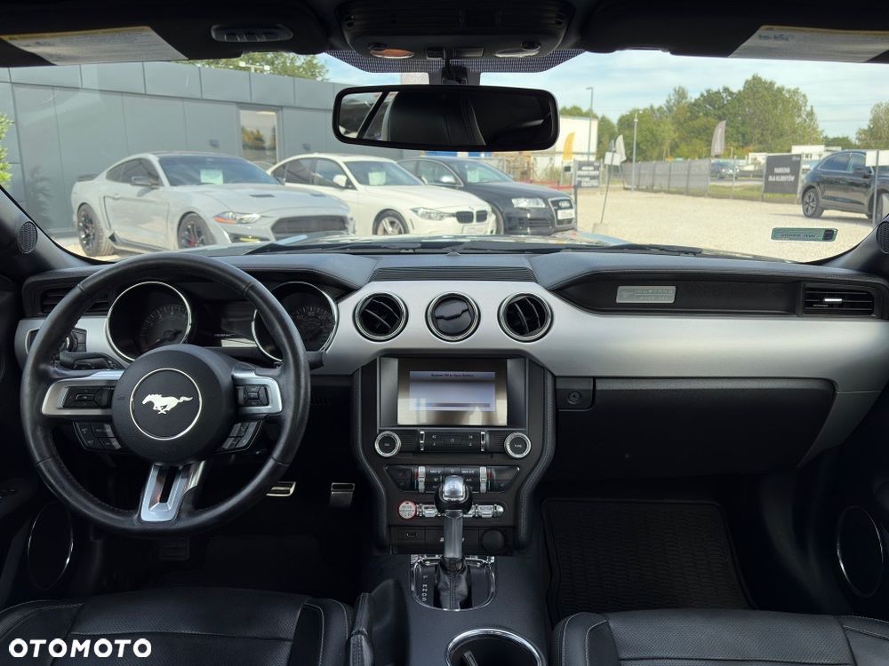 Ford Mustang - 14